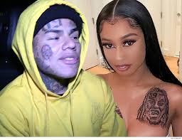 Rapper tattoos that you can filter by style, body part and size, and order by date or score. Tekashi 6ix9ine S Girlfriend Jade Gets His Face Tattooed Above Her Boob