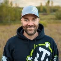 Daniel Shallenberger's Instagram, Twitter & Facebook