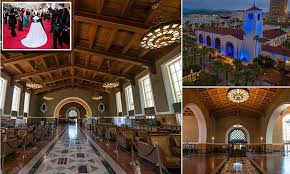 Los angeles union station (laus) is the main railway station in los angeles, california, and the largest railroad passenger terminal in the western united states. Dailymail Oscars Could Air Ceremony From La S Union Station For Live Broadcast News