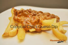 Copycat Chili S Queso Dip Housewife Eclectic Tostitos Recipes Queso Dip Food