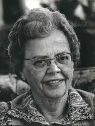 1979 Press Photo Mrs. Barney Lewis, Clubwoman