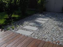Beton Auf Kies Garten Garten Terrasse Kiesgarten
