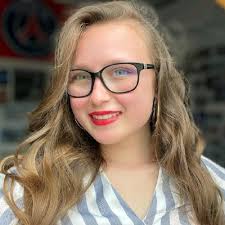 Après 8 mois en tant qu'animatrice des labels Clef Verte et Pavillon Bleu,  c'est avec fierté que je vous annonce mon évolution au sein de  l'association Teragir en tant que chargée de