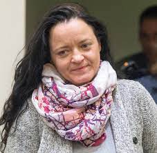 Zschäpe hatte fast 14 jahre mit ihren freunden uwe mundlos und uwe böhnhardt im untergrund gelebt. Nsu Prozess Urteil Gegen Beate Zschape Ruckt Naher Welt