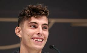 Uefa.com funktioniert besser bei anderen browsern um das bestmögliche erlebnis zu haben, empfehlen wir, chrome , firefox oder microsoft edge zu verwenden. Psg Mit Interesse Tritt Kai Havertz Die Nachfolge Von Superstar Neymar An