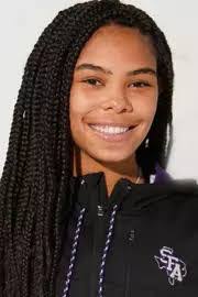 Camille Singleton's Instagram, Twitter & Facebook