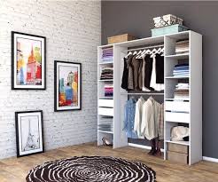 Brico depôt es una empresa de productos para el hogar, desde insumos para la construcción y la decoración hasta muebles y electrodomésticos. Dressing Blanc Avec Rideau Brico Depot 4 Tiroirs Recherche Google Dressing Blanc Idee Dressing Amenagement Placard