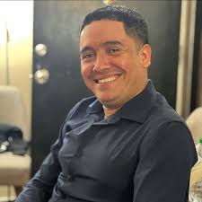 Mari Fer Reyes Solano