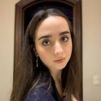 Anna Mireles's Instagram, Twitter & Facebook