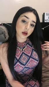 Yeiri Cruz's Instagram, Twitter & Facebook