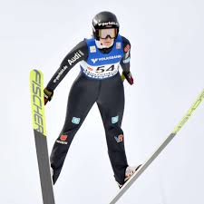 Marita kramer gewinnt das erste weltcupspringen der saison 2020/2021 in ramsau am dachstein. Skispringen Das Team Mixed In Rasnov Am Samstag Skispringen