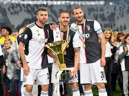 Official juventus team photo autographed by giorgio chiellini! Juventus Team Of The Decade 2010 2019 90min