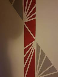 Kinderzimmer Wandgestaltung Rot Und Grau In 2020 Wandgestaltung Wandgestaltung Farbe Wandfarbe Muster