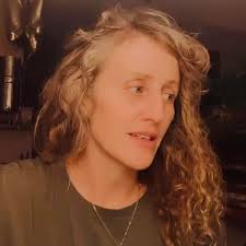 I just got a batch of mullein leaves and want to make a tenture with it for  the first time. So I wash it, pat it dry, remove any bad spots, tear