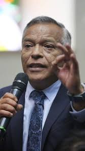 Entrevista a nuestro dirigente y miembro de la Dirección Ejecutiva Regional  de UNT en el Zulia, Dr. William Barrientos en el programa "A Punto con Juan  Carlos Fernández"., @manuelrosalesguerrero ...