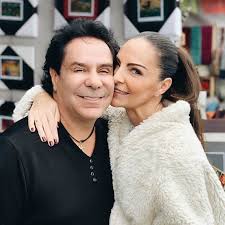 Medias and tweets on paulina_cocina ( paulina cocina ) ' s twitter profile. Paulina Abascal Por Fin Somos Marido Y Mujer Facebook