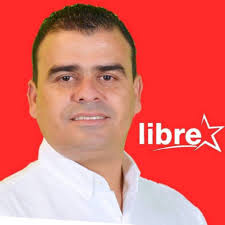 Los invito a que votemos con inteligencia 👇 Allan Carcamo