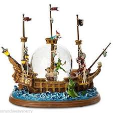 Walt Disney World Peter Pan Pirate Ship Snowglobe Wendy Captain Hook Theme Parks Disneythemeparks Snow Globes Disney Snowglobes Peter Pan Disney
