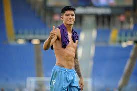 1.88 m (6 ft 2 in) playing position(s): Pin On Best Players