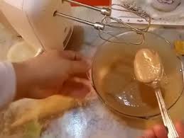 حلوة الزر بحلة جديدة وبحشو فريد من نوعه بالصور من حلويات ام جنى recipe recipes oreo cheesecake food
