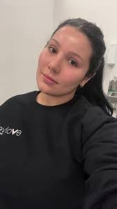 Kayla Lindeman's Instagram, Twitter & Facebook