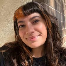 ✨ Let's bust some curly hair myths once and for all! 💭 Which one have you  heard the most? Healthy, hydrated curls aren't about fighting your  texture—they're about working with it. 🌿