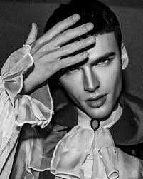 Damon Nelson's Instagram, Twitter & Facebook