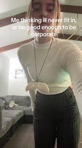 Jodi Soper's Instagram, Twitter & Facebook