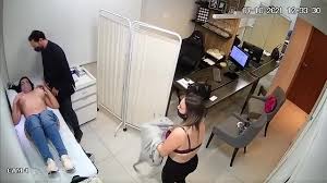 Flagra Médico Safado Se Aproveitando Da Paciente Gostosa No Consultório -  Cnn Amador