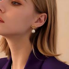 Boucles d'oreilles luxueuses en or 18 carats avec perles pour femme