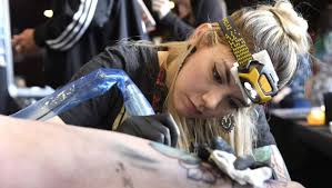 Check spelling or type a new query. Video Le Salon Du Tatouage Attire La Foule Au Roazhon Park