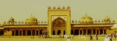 The city itself was founded as the capital of mughal empire in 1571 by emperor akbar, serving this role from 1571 to 1585, when akbar abandoned it due to a campaign in punjab and was later completely abandoned in 1610. Fatehpur Sikri