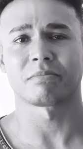 Gerald Isaac's Instagram, Twitter & Facebook