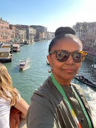 Veronica King (@iamveronica_king) • Instagram photos and videos