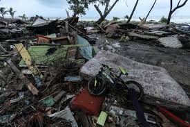 On 22 december 2018, a tsunami that followed an eruption and partial collapse of the anak krakatau volcano in the sunda strait struck several coastal regions of banten in java and lampung in sumatra, indonesia. 60 Korban Tsunami Selat Sunda Dirawat Di Rsud Tarakan Merahputih
