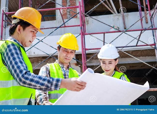 Workforce safety training on rig