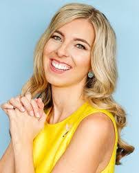 Lauren Cook's Instagram, Twitter & Facebook