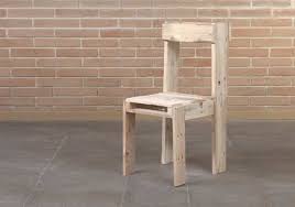 1.40 m table 10 place. Diy Pour Realiser Une Chaise En Bois De Palette Fabriquer Une Chaise Pas Cher 18h39 Fr