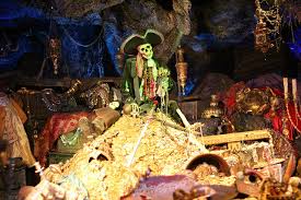 Джонни депп, джеффри раш, орландо блум и др. The Pirates Of The Caribbean Ride The Last Attraction Walt Disney Had A Hand In Creating