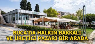 Meteoroloji anlık hava durumu tahminlerini alarak ziyaretçilerine saatlik hava durumu olarak ayrıntılandırır. Izmir Buca Da Halkin Bakkali Ve Uretici Pazari Bir Arada