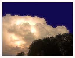 Oder suchen sie nach wolken oder regenwolke. Blitze In Der Gewitterwolke Foto Bild Baume Wolken Licht Bilder Auf Fotocommunity