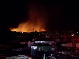 Cape town is the second largest city in south africa and is the capital of the western cape province, as well as being the legislative capital of south africa (the houses of parliament are here). Two Dead 160 Homeless After Night Of Fires In Cape Town