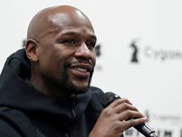 Floyd Mayweather ja Logan Paul samaan kehään helmikuussa 2021
