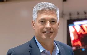 noticias maquinaria Sam Wyant, Presidente de Ventas Internacionales de  Ritchie Bros.