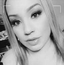 Emily Nitz's Instagram, Twitter & Facebook