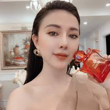 Ruby Sun Đại Sứ Nước Hoa Charme