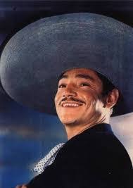 Elan Lopez's Instagram, Twitter & Facebook