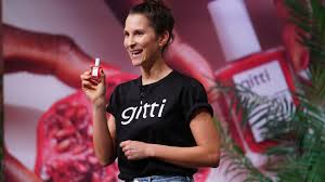 Potentielle opfer sollen investieren und ihre. Hohle Der Lowen 2020 Gitti Nagellack Alle Lowen Wollen Den Deal