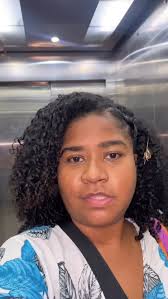 Cuando la clienta cree que casi no hablo pero eñ realizad y mucho jjjjj