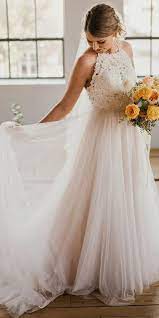 Romantische spitze und ein dezenter. A Linie Rundhalsausschnitt Zug Tull Brautkleid Mit Spitze Wd390 Hochzeitskleid Fotos Brautkleid Spitze Braut Kleider Hochzeit
